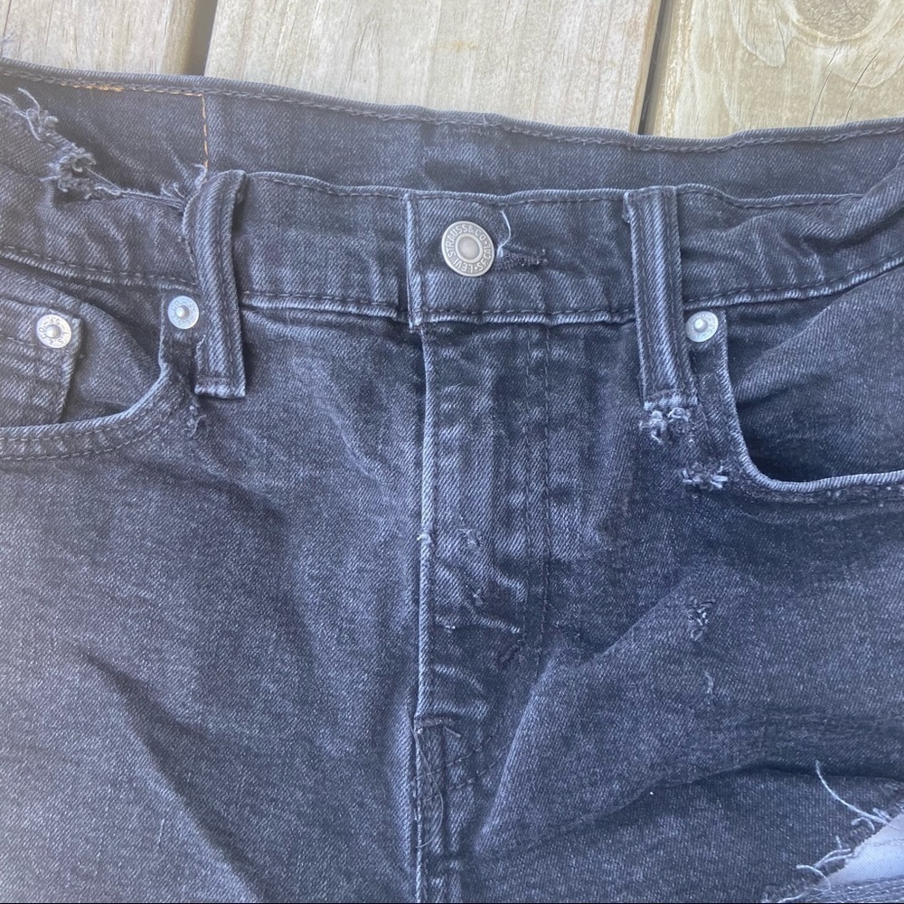 Vintage black Levi’s 502s distressed shorts w30 - Picture 4 of 7